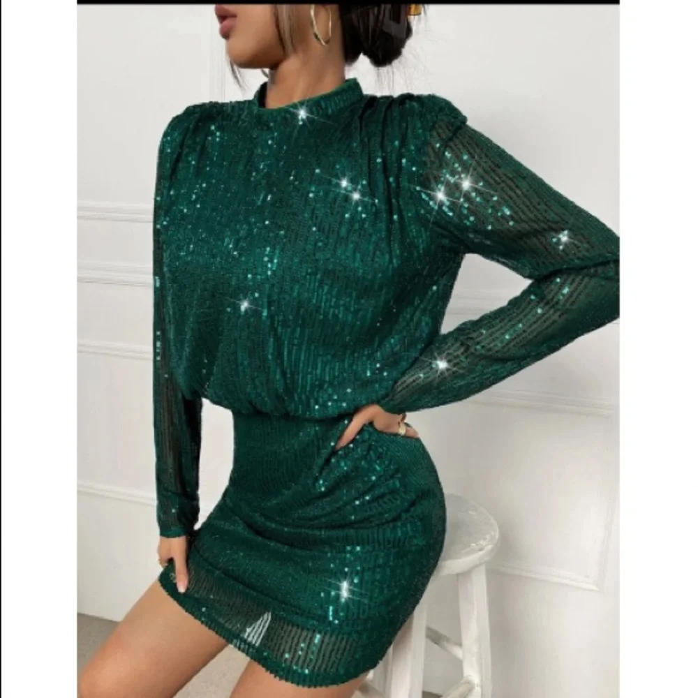 Green long sleeve sequin bodycon mini dress_15
